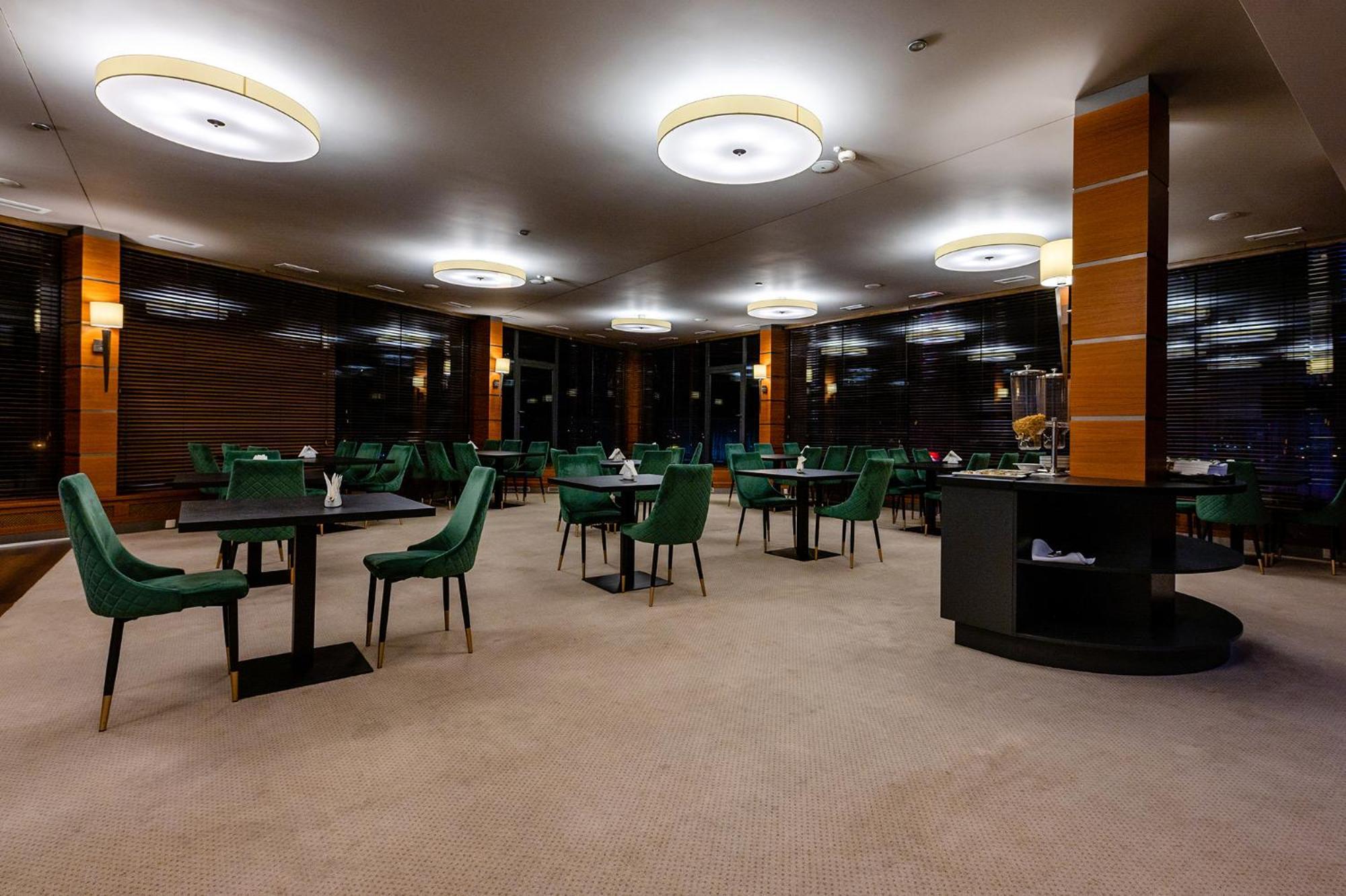 Hotel Alhar Lubliniec Exterior foto