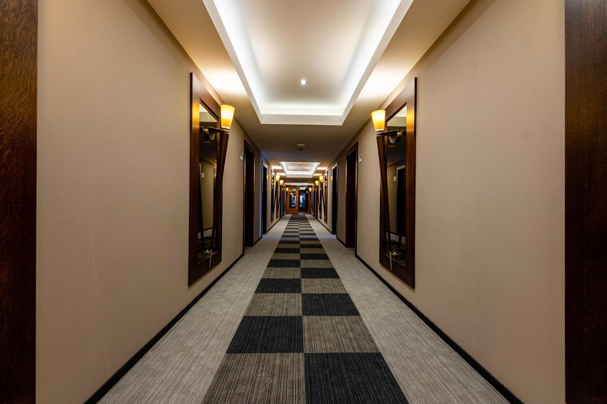 Hotel Alhar Lubliniec Exterior foto